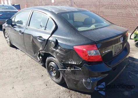2012 Honda Civic Lx z USA, uszkodzony, nr VIN 2HGFB2F55CH591379